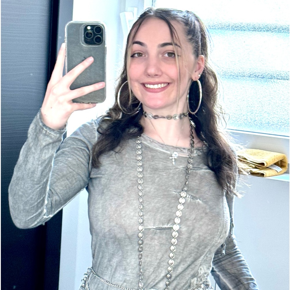 Meet your Posher, Carly